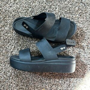 Croc platform sandals